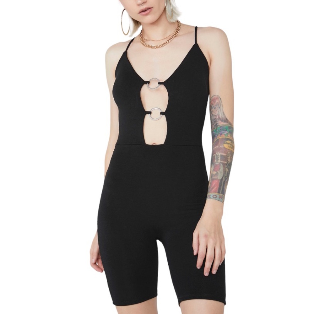 Deep cut with silver O Ring romper